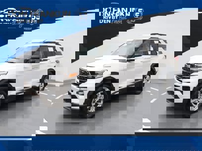 Used 2024 Ford Explorer XLT w/ Equipment Group 202A