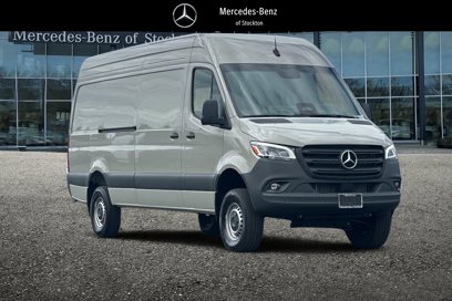 New 2025 Mercedes-Benz Sprinter 2500