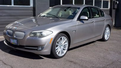 Used 2011 BMW 550i xDrive Sedan