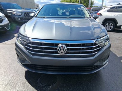 Used 2019 Volkswagen Jetta SE w/ Cold Weather Package