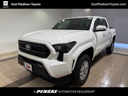 New 2025 Toyota Tacoma SR5