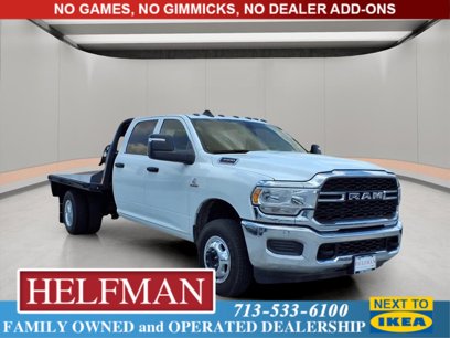 New 2024 RAM 3500 Tradesman w/ Chrome Appearance Group