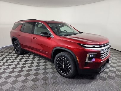 New 2025 Chevrolet Traverse LT w/ Sun and Wheel Package