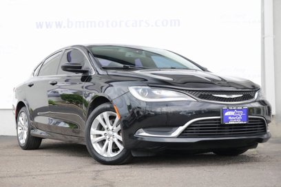 Used 2015 Chrysler 200 Limited w/ Convenience Group