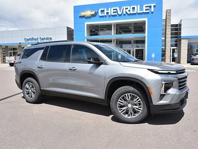 New 2025 Chevrolet Traverse LT w/ LPO, Floor Liner Package
