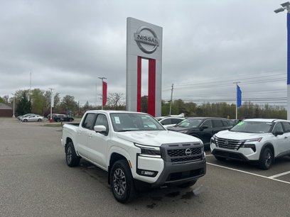 New 2025 Nissan Frontier SL