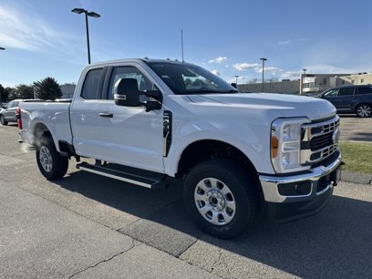 New 2023 Ford F250 XLT w/ 360-Degree Camera Package