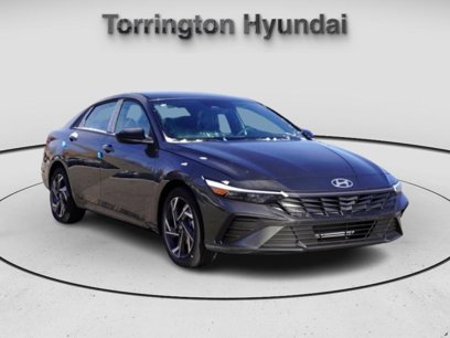 New 2025 Hyundai Elantra Sport