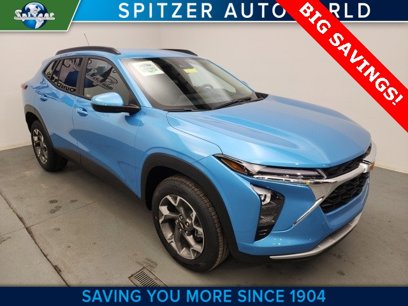 New 2025 Chevrolet Trax LT w/ LT Convenience Package
