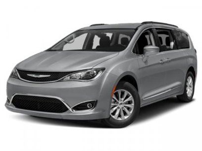 Used 2019 Chrysler Pacifica Touring-L w/ Advanced Safetytec Group