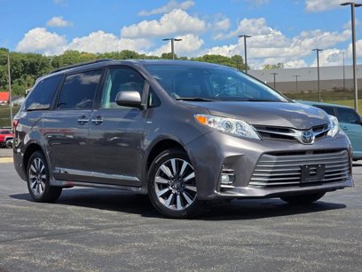 Used 2018 Toyota Sienna XLE Premium