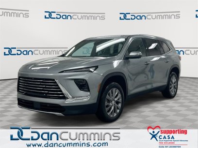 New 2025 Buick Enclave Preferred w/ LPO, Floor Liner Package