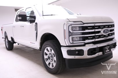New 2025 Ford F350 Lariat