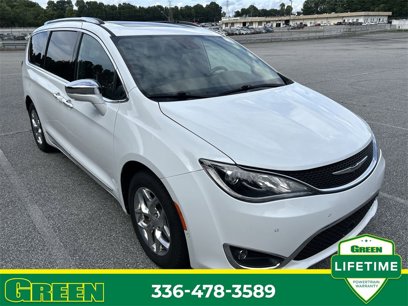Used 2017 Chrysler Pacifica Limited