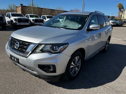 Used 2020 Nissan Pathfinder SV