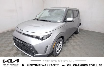 New 2025 Kia Soul LX