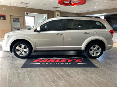 Used 2011 Dodge Journey Mainstreet w/ Flexible Seating Group
