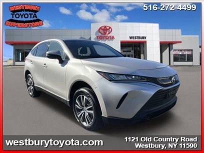Certified 2022 Toyota Venza LE