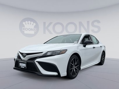 Used 2023 Toyota Camry SE
