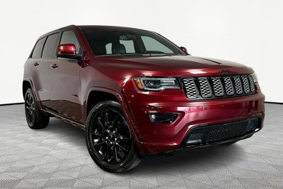Used 2020 Jeep Grand Cherokee Altitude