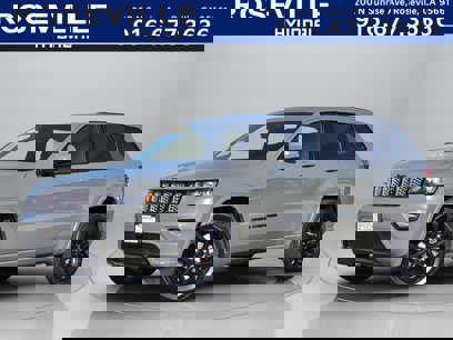 Used 2020 Jeep Grand Cherokee Altitude