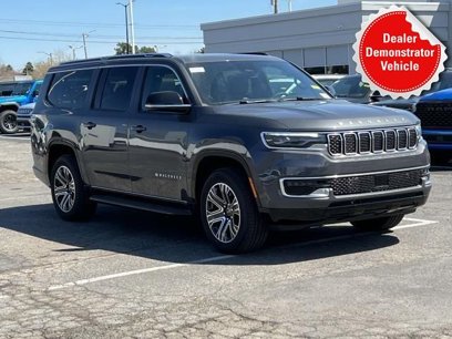 New 2025 Jeep Wagoneer L 4WD w/ Premium Group I