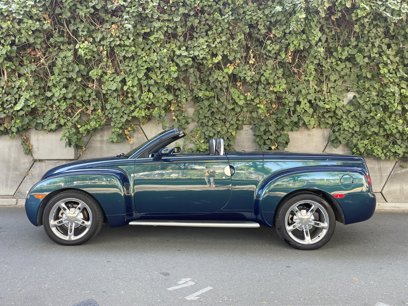 Used 2005 Chevrolet SSR w/ Preferred Equipment Group