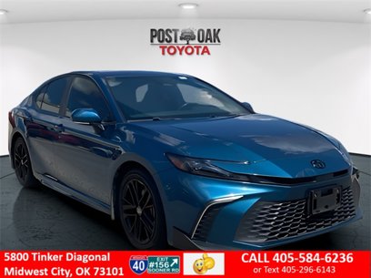 Used 2025 Toyota Camry SE