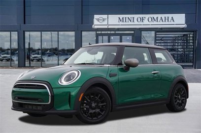 New 2024 MINI Cooper 2-Door Hardtop w/ Signature Upholstery Package