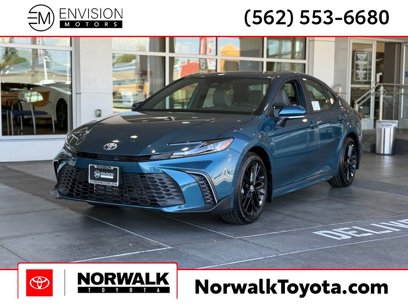 New 2025 Toyota Camry SE