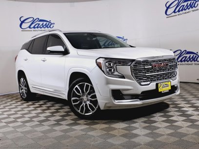 Used 2023 GMC Terrain Denali w/ Denali Premium Package
