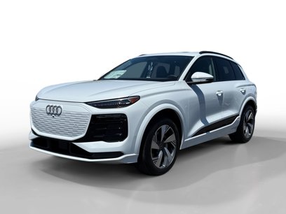 New 2025 Audi Q6 e-tron Premium Plus