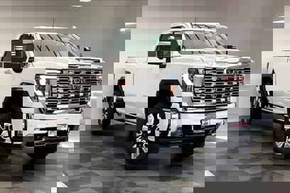 New 2025 GMC Sierra 3500 Denali w/ Denali Reserve Package