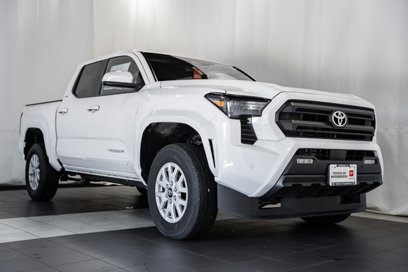 New 2024 Toyota Tacoma SR5