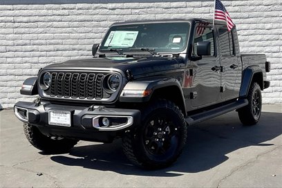 New 2025 Jeep Gladiator Sport