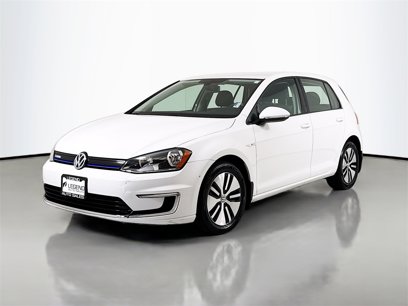 Used 2016 Volkswagen e-Golf SE w/ DC Fast Charging Package