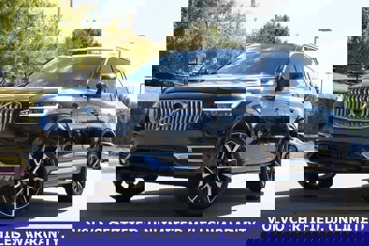 New 2025 Volvo XC90 B6 Plus