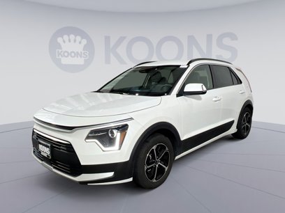 Used 2023 Kia Niro EX