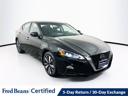 Certified 2022 Nissan Altima 2.5 SV w/ SV Premium Package