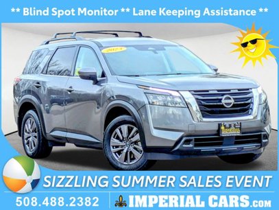 Used 2023 Nissan Pathfinder SV