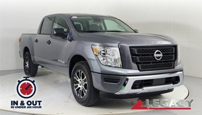 Used 2024 Nissan Titan SV