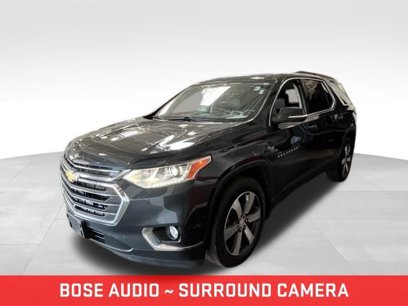 Used 2021 Chevrolet Traverse LT w/ LT Premium Package