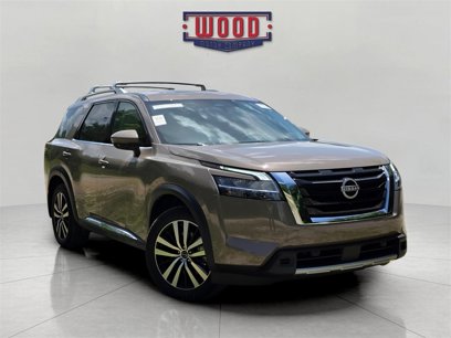 Used 2024 Nissan Pathfinder Platinum