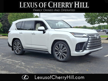 New 2025 Lexus LX 600 4WD w/ Luxury Package