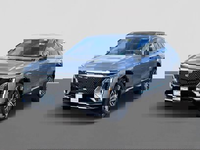 New 2025 Cadillac Lyriq Luxury