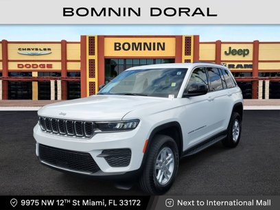 Used 2024 Jeep Grand Cherokee Laredo