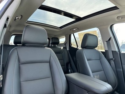 New 2023 GMC Terrain SLT w/ LPO, Floor Liner Package