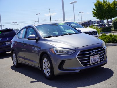 Used 2017 Hyundai Elantra SE