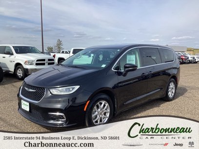 Used 2023 Chrysler Pacifica Touring-L
