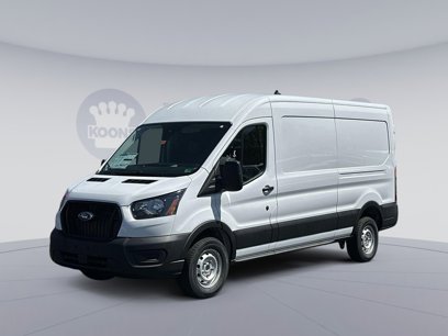 New 2025 Ford Transit 250 148 Medium Roof w/ Load Area Protection Package